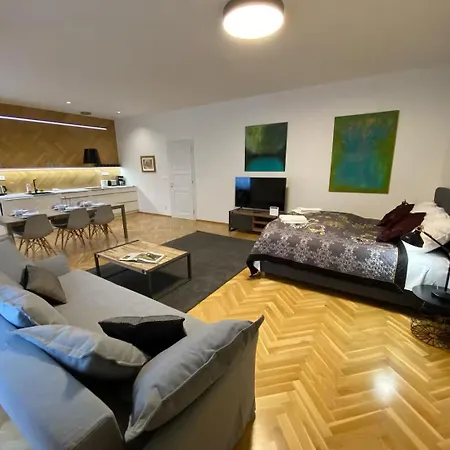 Apartment Dlouha Chic Old Town